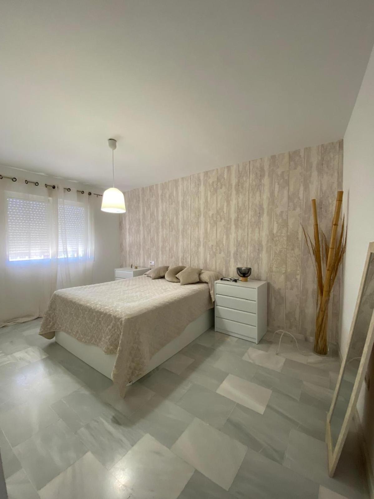 Apartament A 600 M De La Playa Y El Castillo Santa Ana
